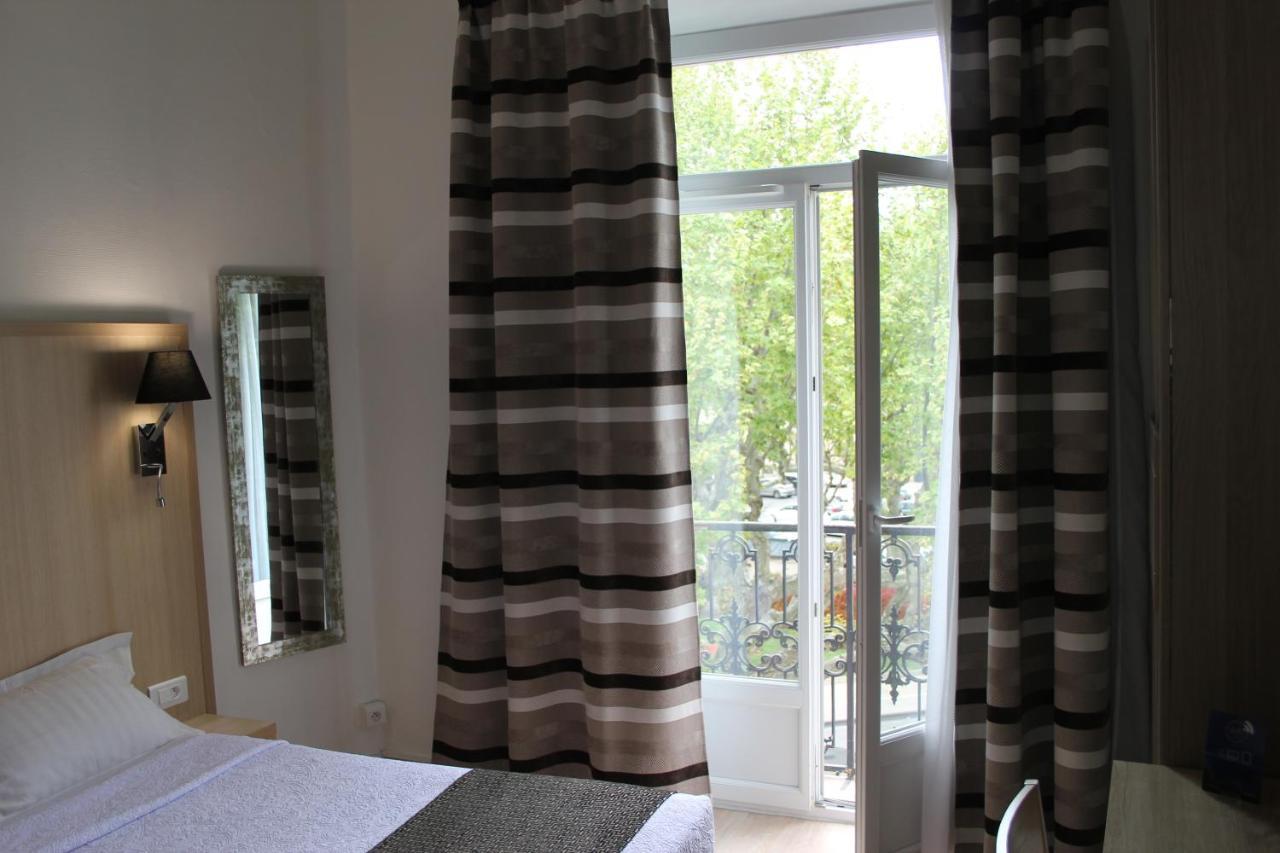 Hotel Univers Carpentras Zewnętrze zdjęcie