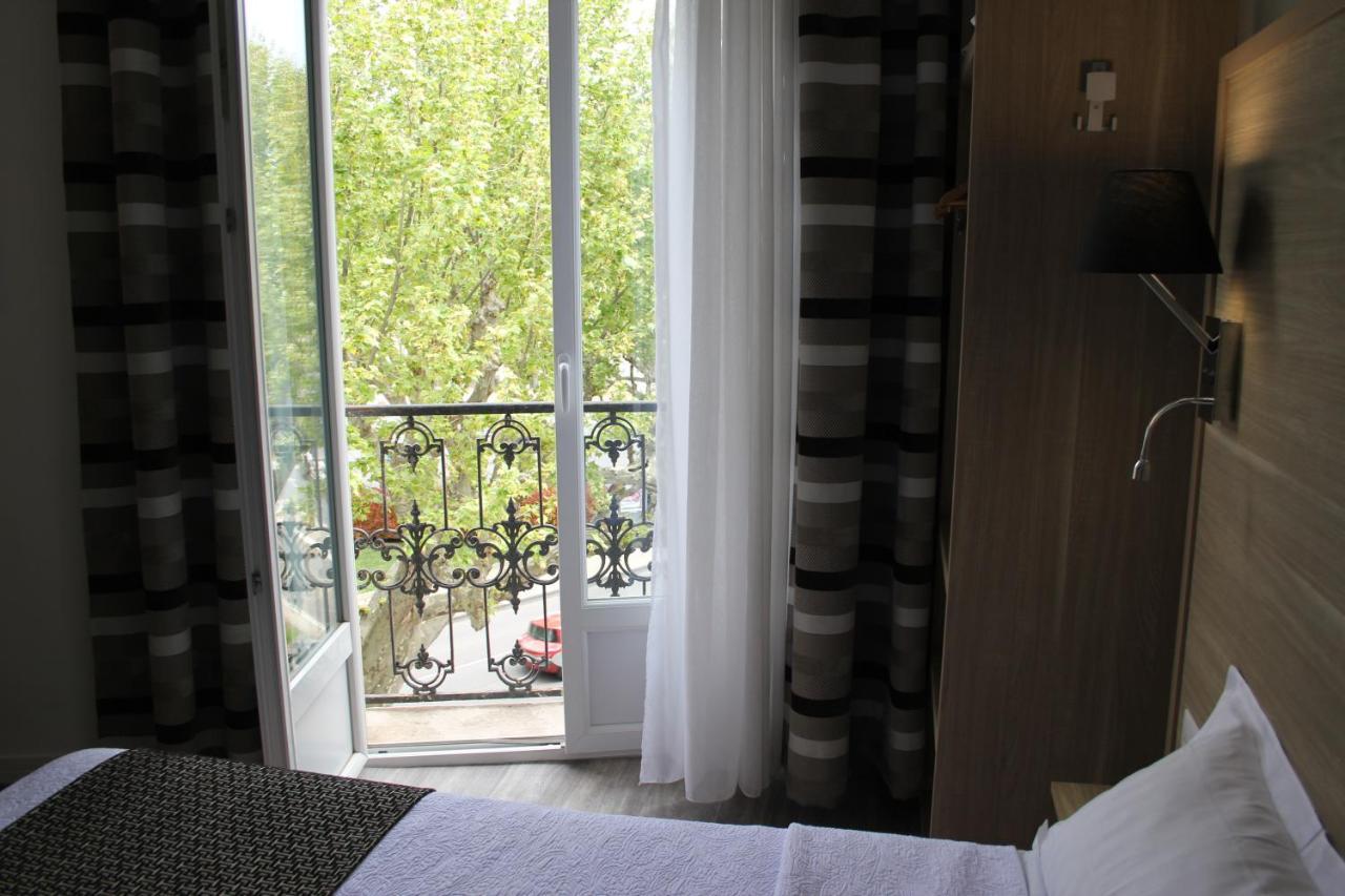 Hotel Univers Carpentras Zewnętrze zdjęcie