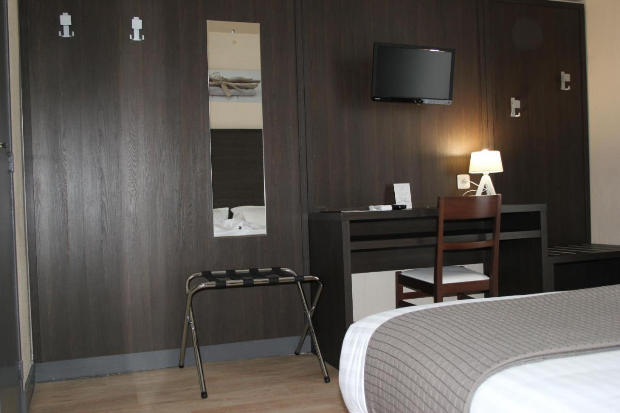 Hotel Univers Carpentras Zewnętrze zdjęcie