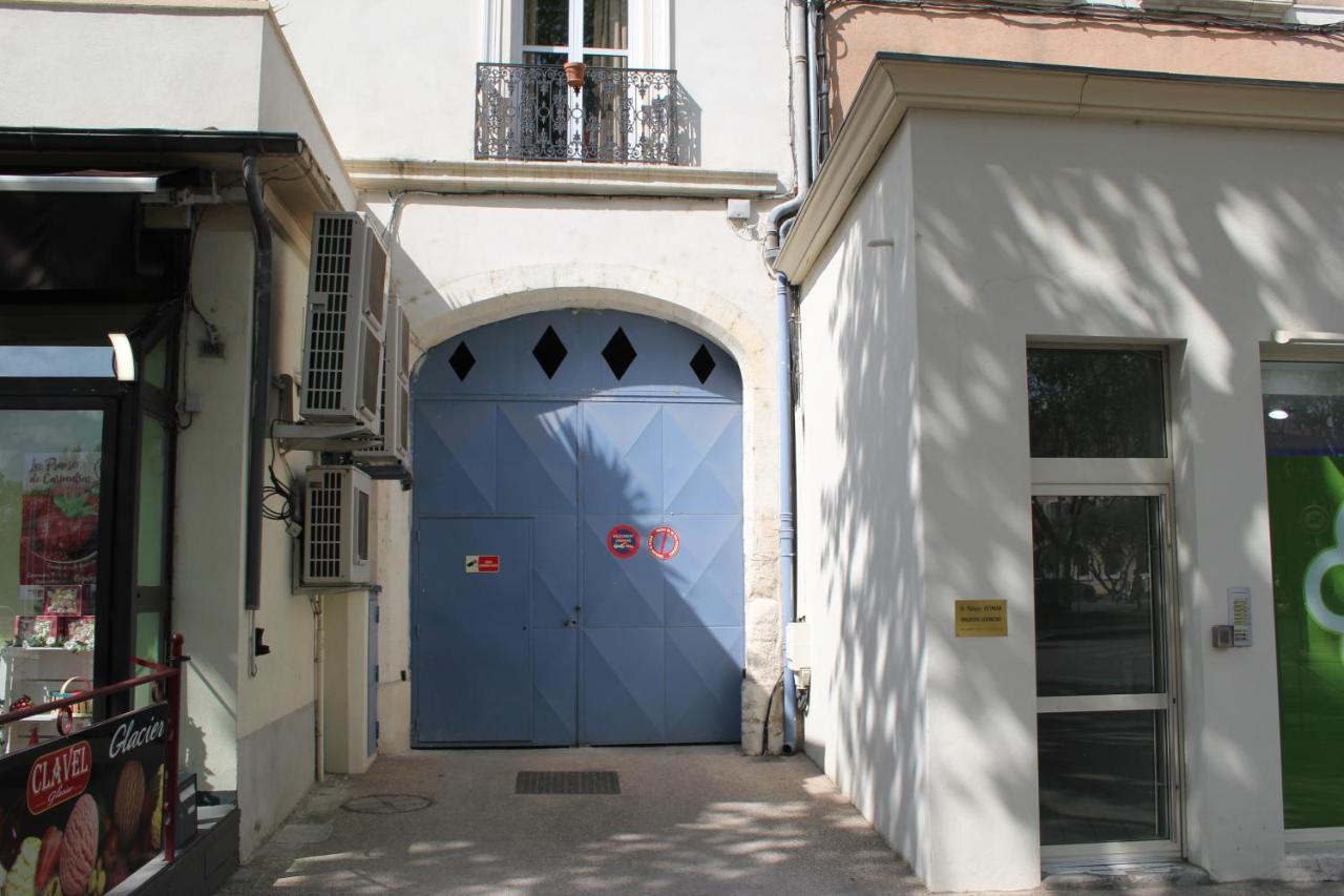 Hotel Univers Carpentras Zewnętrze zdjęcie