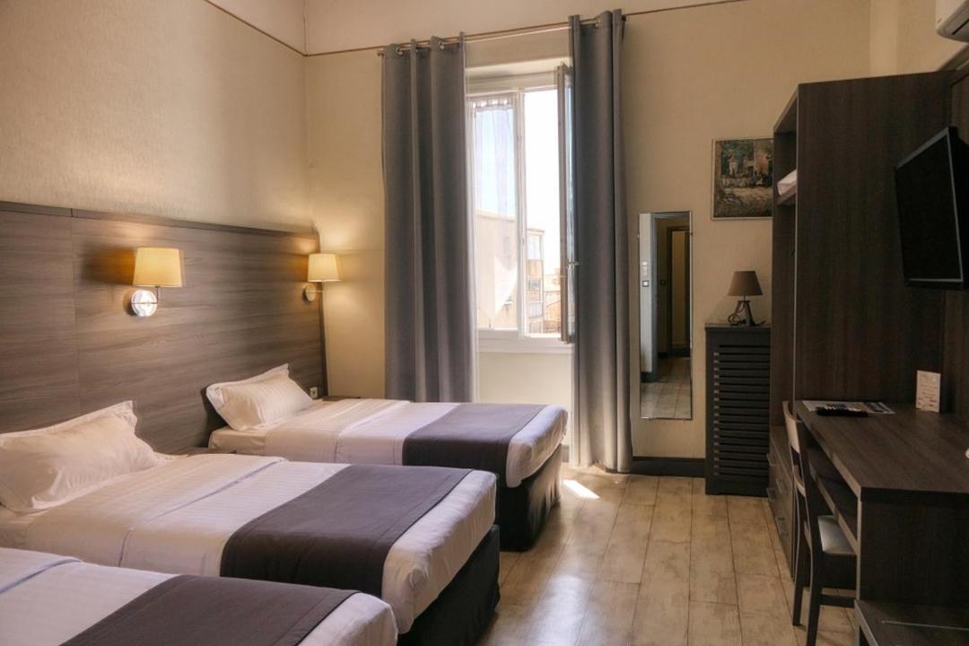 Hotel Univers Carpentras Zewnętrze zdjęcie