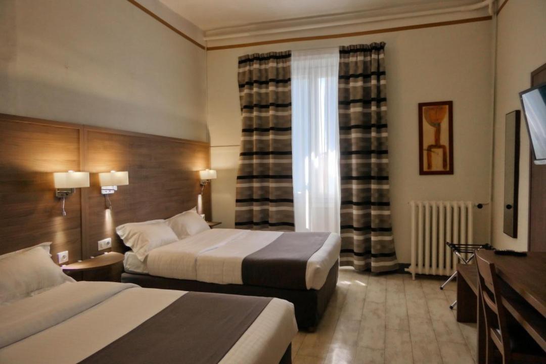 Hotel Univers Carpentras Zewnętrze zdjęcie