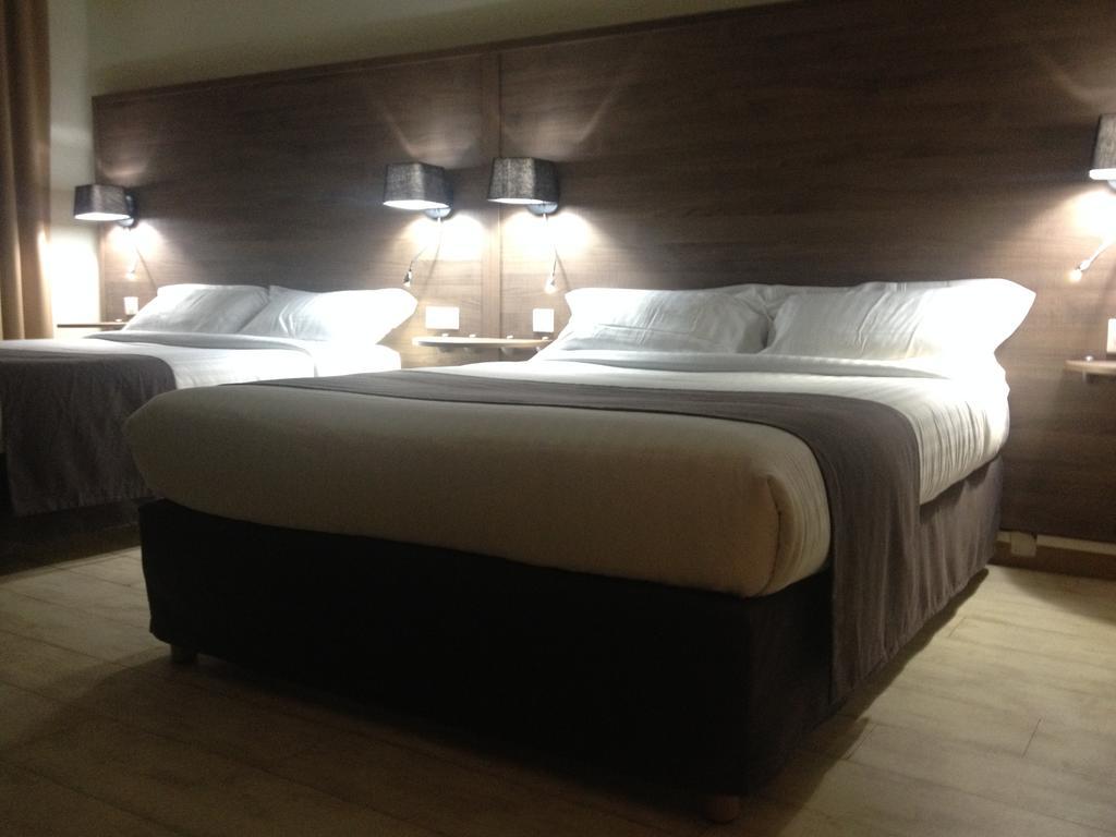 Hotel Univers Carpentras Pokój zdjęcie