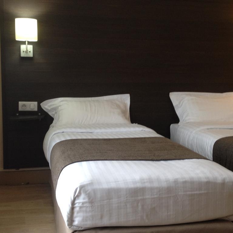 Hotel Univers Carpentras Zewnętrze zdjęcie