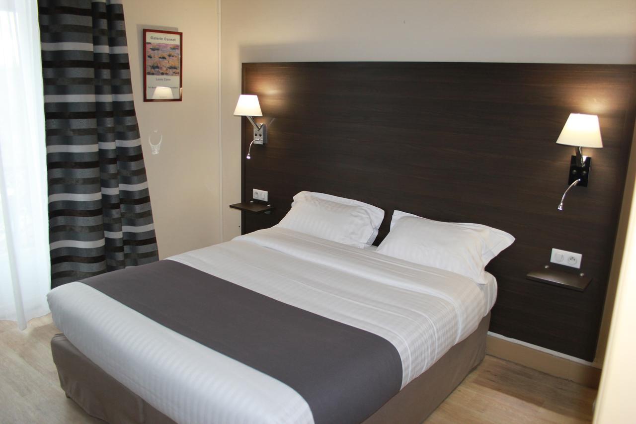 Hotel Univers Carpentras Zewnętrze zdjęcie
