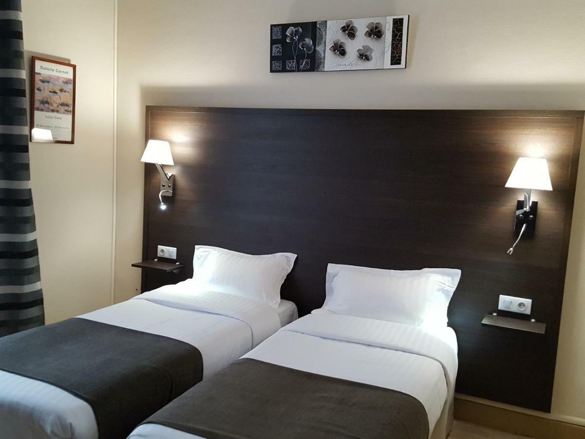 Hotel Univers Carpentras Zewnętrze zdjęcie
